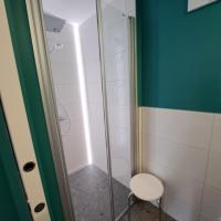 Sanitärbereich Erdgeschoss - Herren WC-Dusche